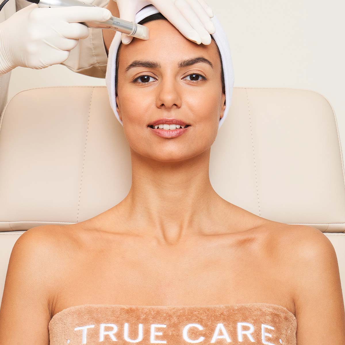 microneedling gesichtsbehandlung bei true care in münchen